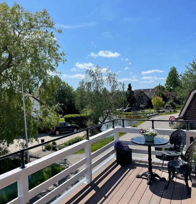 The Lake Inn-1